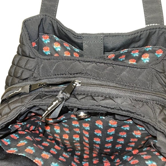 NWT Vera Bradley Vera Bradley logo tag black Quilted Woman Bag - Picture 6 of 8